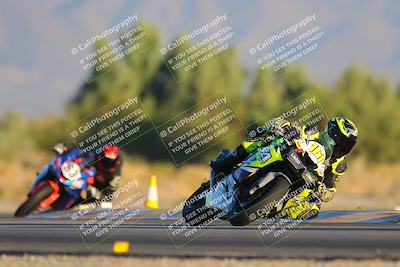 media/Nov-19-2023-CVMA (Sun) [[1f3d1b7ccb]]/Race 18 Supersport Middleweight/